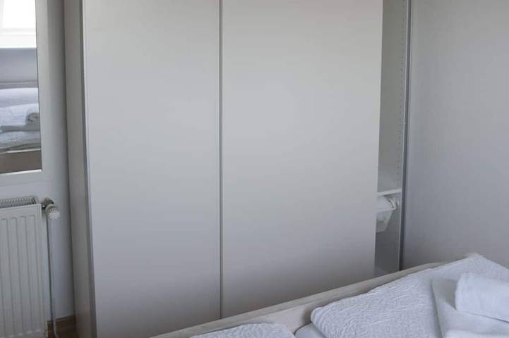 Ganze Wohnung, Ferienwohnung mit großzügiger Dachterrasse in Friedrichskoog-Spitze, Friedrichskoog