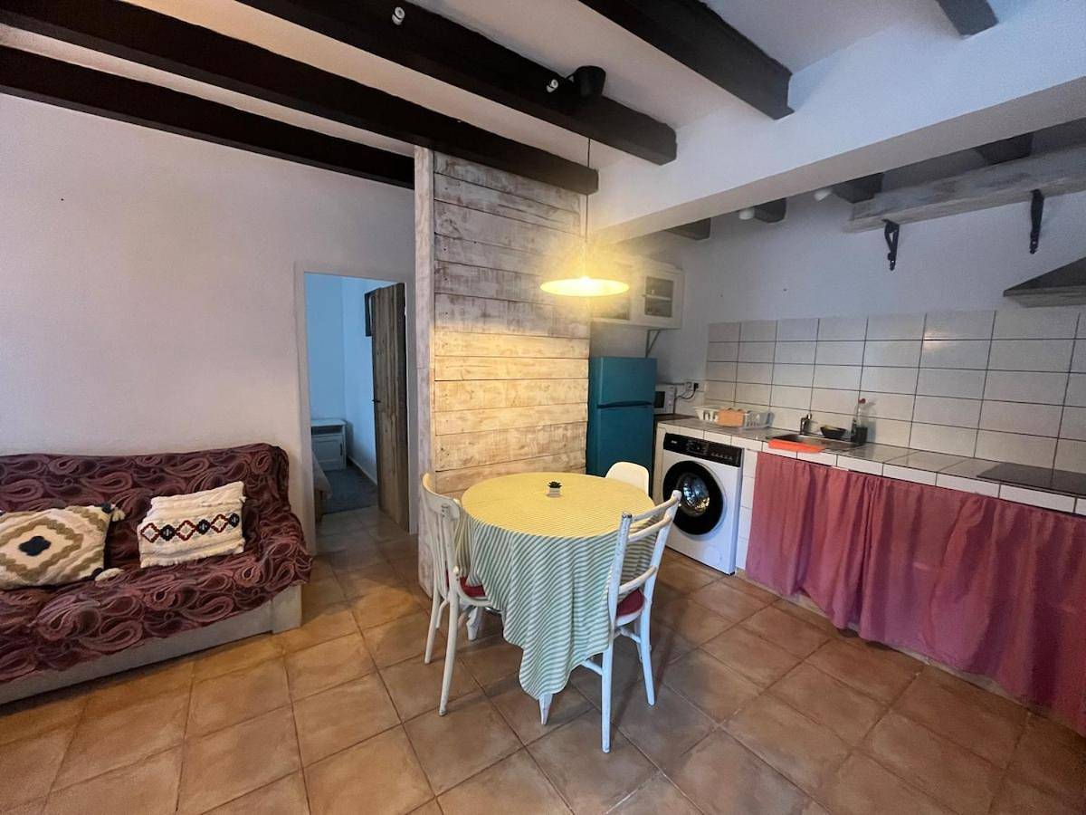 Apartamento entero, Caseta refugi in Bagá, Pirineo Catalan