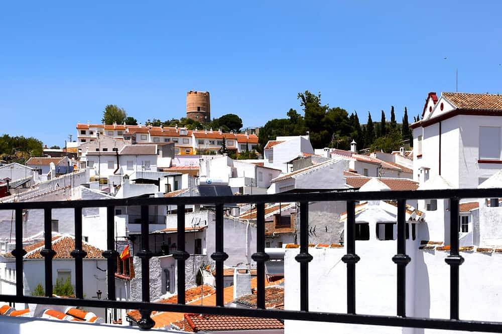 Apartamento entero, Estudio romántico o senderismo in Yunquera, Sierra de las Nieves