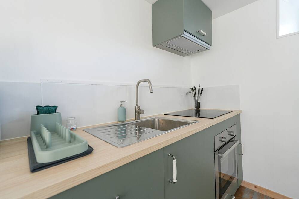 Gîte Val ès Dunes – Terrasse et Jacuzzi privatifs · Piscine partagée in Airan, Saint-Martin-des-Marais