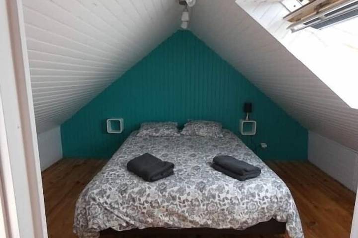 Location de vacances pour 12 personnes, avec jardin à Brélès - 2