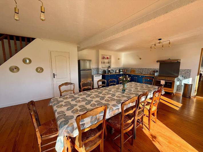 Location de vacances pour 12 personnes, avec jardin à Saint-Côme-du-Mont - 3