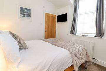 Cottage for 6 People in Bowness-on-Windermere, Cumbria, Photo 2