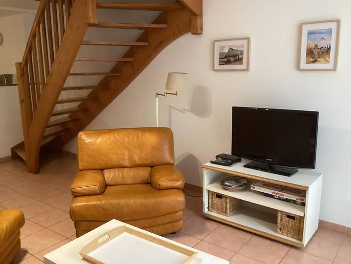 Location de vacances pour 8 personnes, avec vue et jardin, animaux acceptés à Caussou - 3