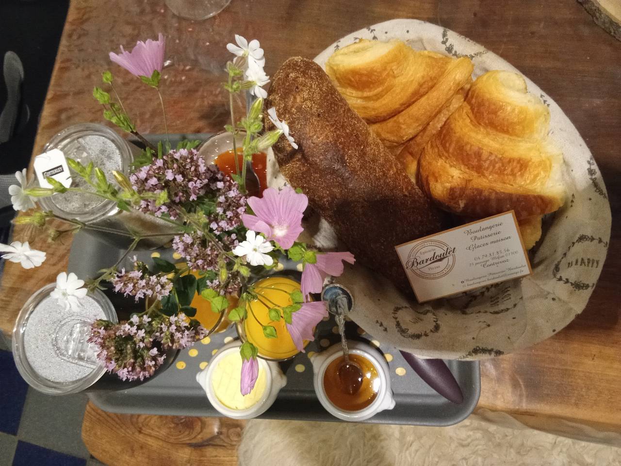 Chambre d’hôtes « Room - Les loups bleus » avec climatisation in Rossillon, Belley