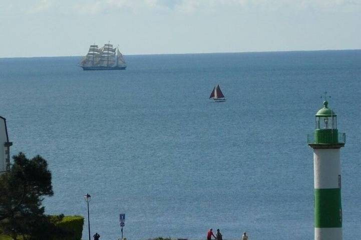 Location de vacances pour 5 personnes, avec terrasse et jardin, animaux acceptés dans Doëlan