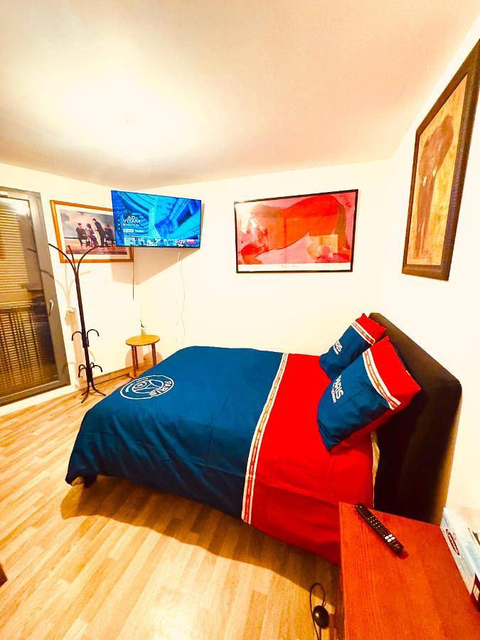 Appartement de vacances entier, Double Room in Nanterre, Hauts-de-Seine