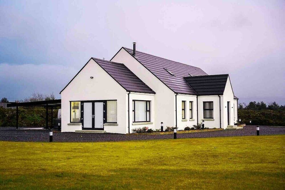 Newtown House-Casa-Baño privado-Lujoso in Condado de Armagh