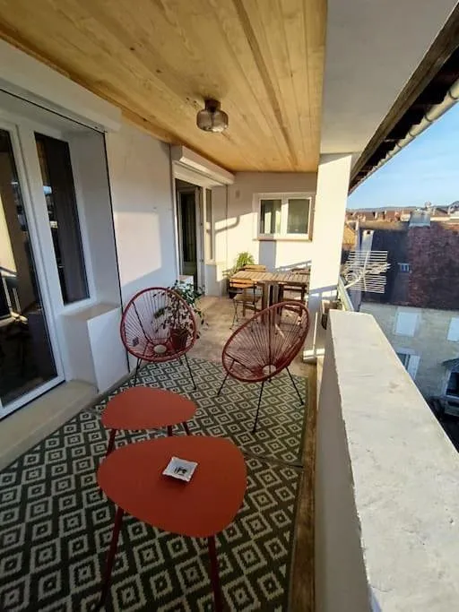 Apartamento de vacaciones para 4 personas, con balcón y vistas - 1