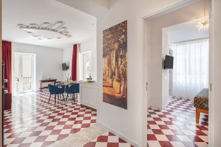 Apartment for 12 people, with balcony/terrace in Sorrento