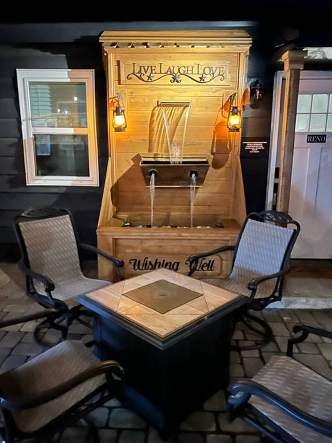 Estudio entero, Estudio Reno Spa con bañera de hidromasaje y sauna in Reno, Nevada (Estados Unidos)