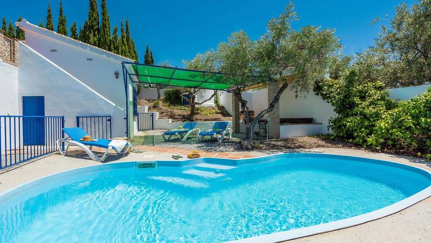 Finca für 4 Personen, mit Pool und Balkon/Terrasse, mit Haustier in Cómpeta - 2