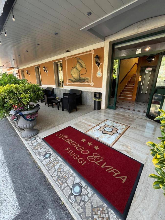 Triple Room with Private Bathroom in Fiuggi, Province de Frosinone