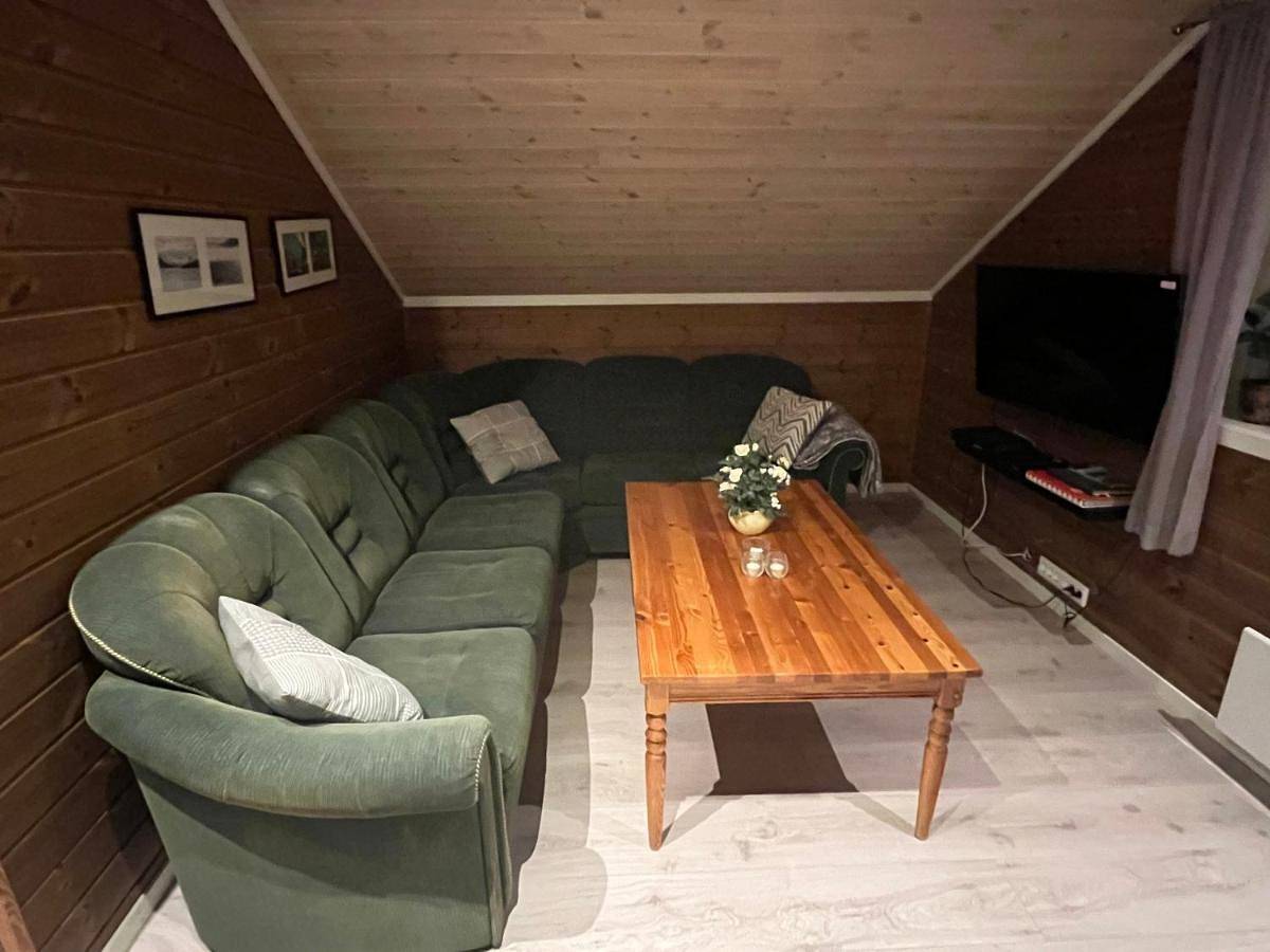 Larseng Kystferie in Kvaløya, Tromsø