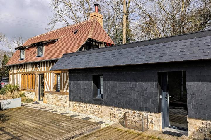 Location de vacances pour 6 personnes, avec terrasse ainsi que jacuzzi et jardin, animaux acceptés à Touques - 2