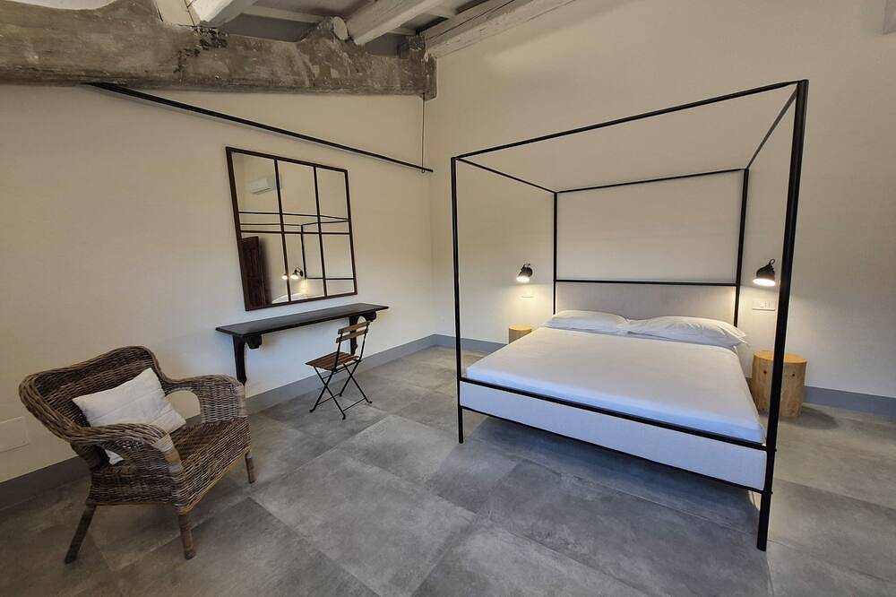 I Granai - Appartamento 7 - Agriturismo Bella Valle in Mazzanta, Costa degli Etruschi