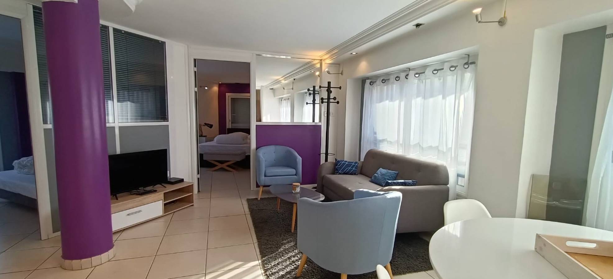 Ganze Wohnung, Ferienwohnung für 3 Personen in Saint-Raphaël, Massif de l'Esterel
