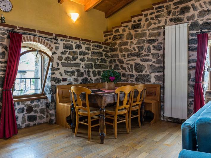 Appartamento intero, Open Space Penthouse im Schloss mit Seeblick in Riva di Solto, Comune di Riva di Solto