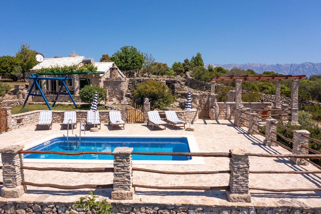 Ranch Visoka in Selca mit Panoramablick aufs Meer in Selca, Povlija, Selca und Sumartin