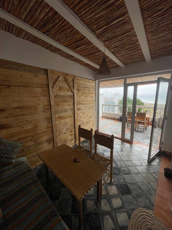 Gîte pour 2 personnes, avec vue et terrasse dans Ouassane - 2