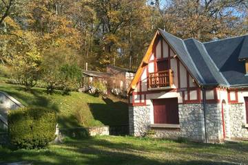Gîte pour 6 personnes, avec jardin et terrasse à Orchaise