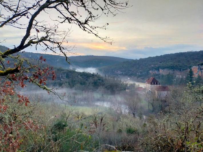 Gîte pour 5 personnes, avec vue et jardin à Sauliac-sur-Célé - 4