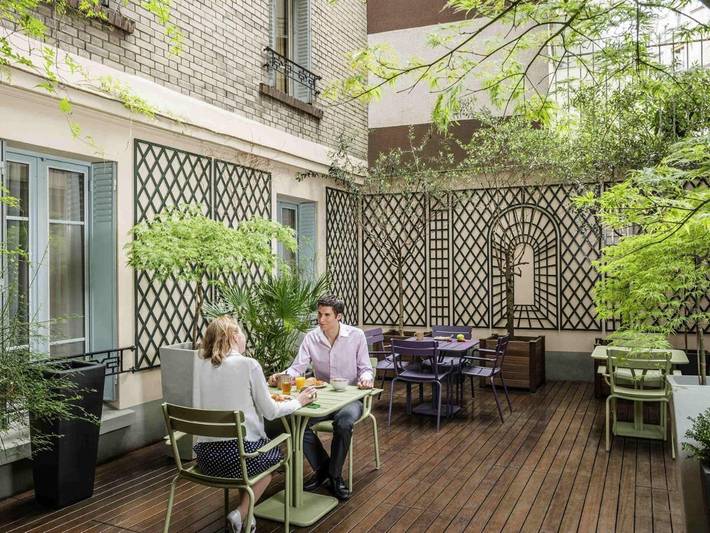 Apartahotel para 2 personas, con terraza y vistas, Se admiten mascotas en París