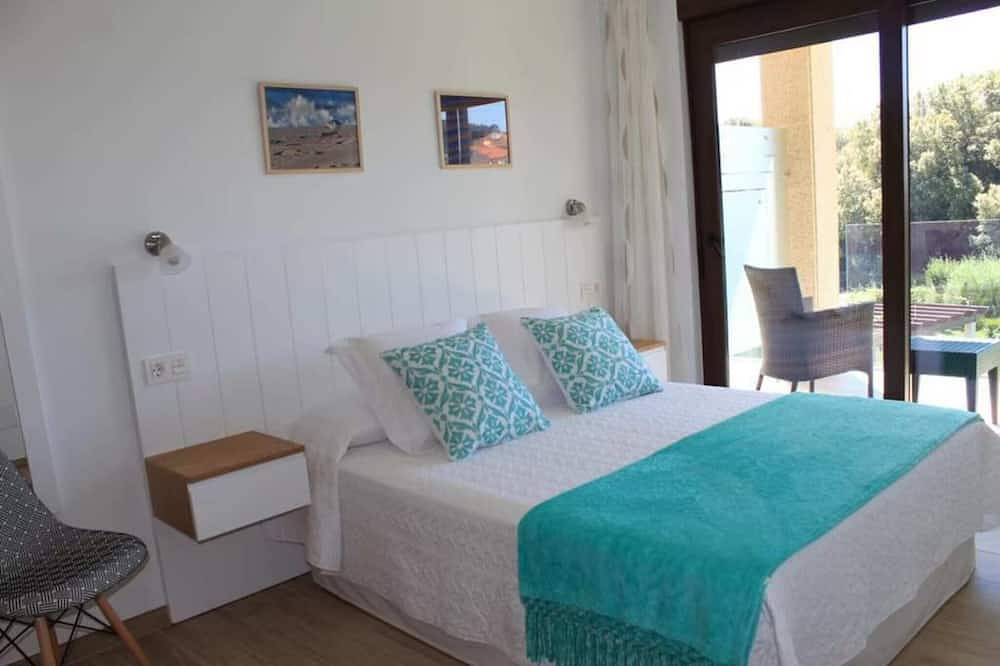 Entire apartment, As Lagoas Apartments in O Grove, Rías Baixas