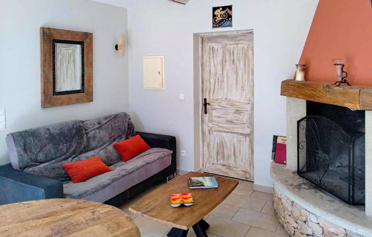 Location de vacances pour 4 personnes, avec jardin et piscine, animaux acceptés à Monieux - 4
