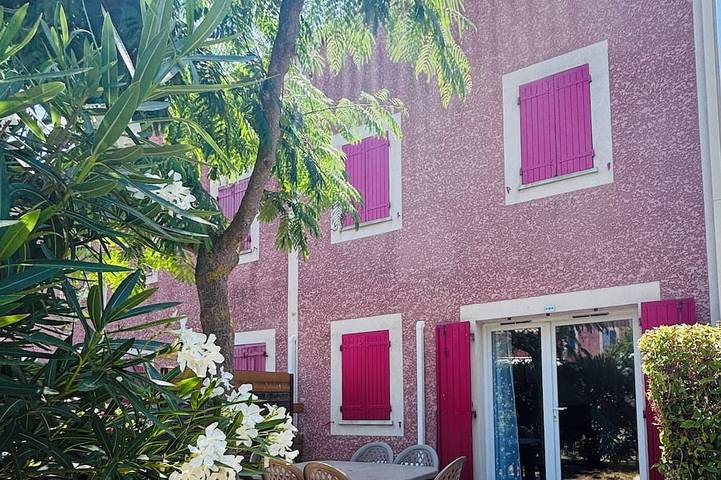 Holiday home for 4 people, with pool - 1