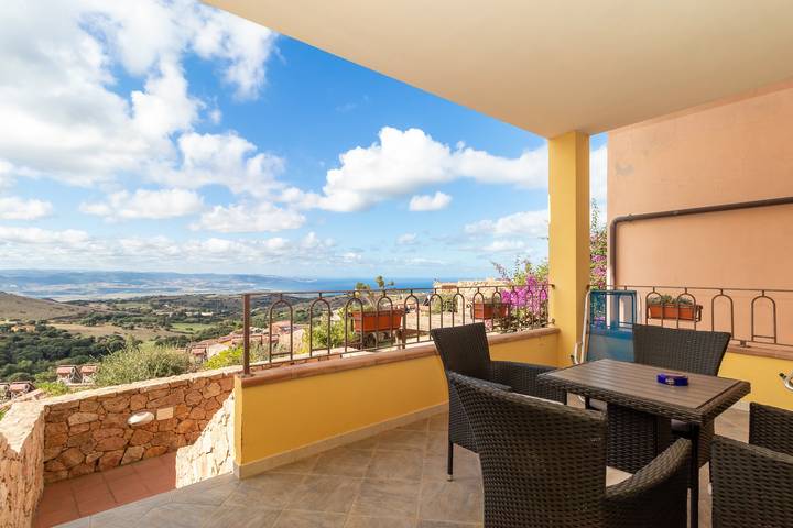 Ganze Wohnung, Apartment 3 mit Meerblick, Wlan und Klimaanlage in Trinità d'Agultu e Vignola (Borgo), Trinità d'Agultu e Vignola