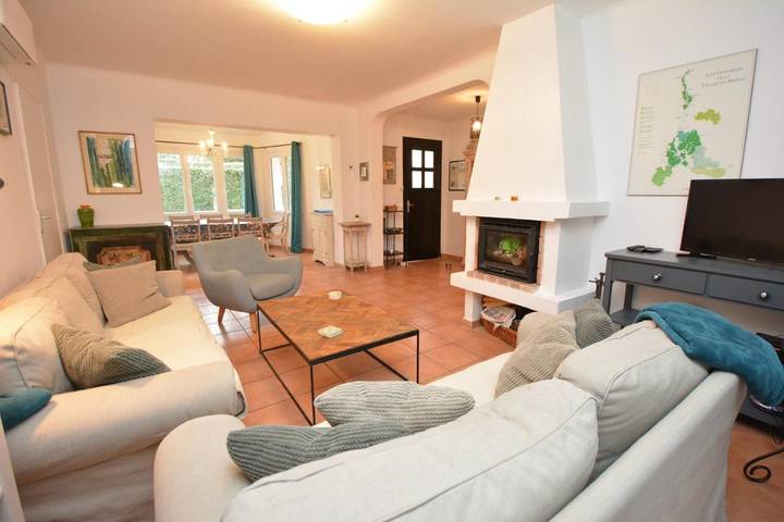 Location de vacances pour 8 personnes, avec jardin et piscine à Comps - 3