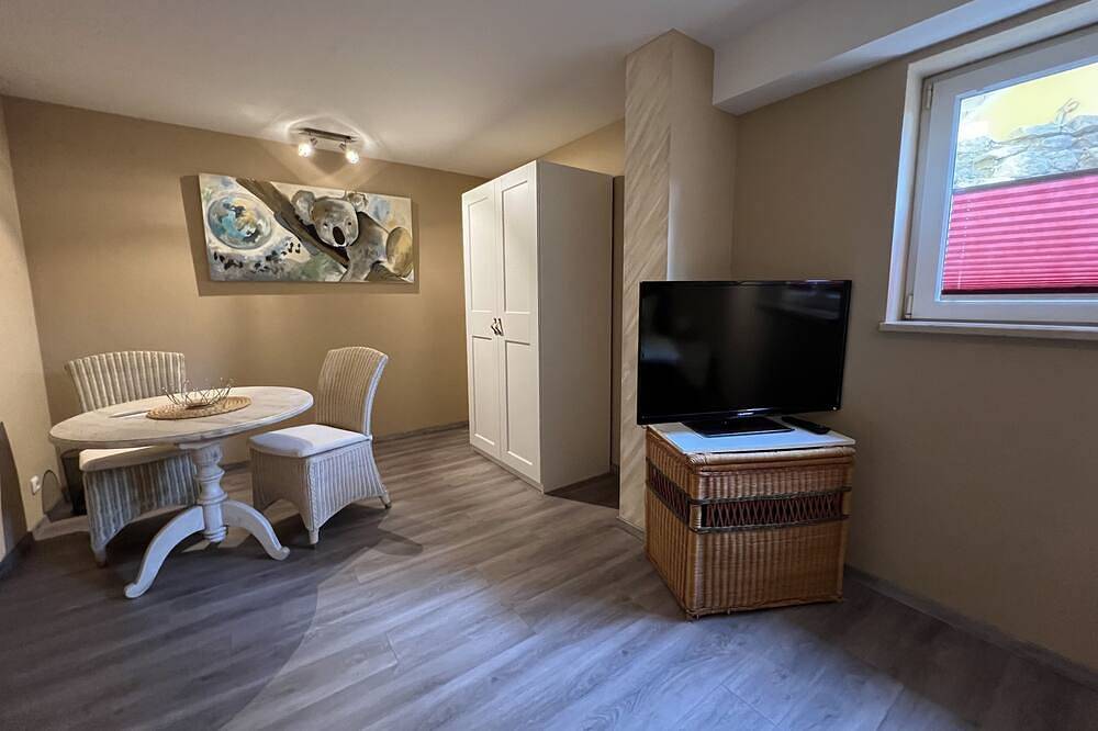 Ganze Wohnung, Großzügige Ferienwohnung im Oberland in Warngau, Alpenland Tegernsee Schliersee