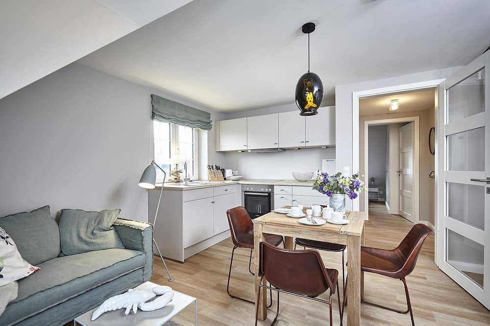 Ganze Wohnung, Wunderschöne 3-Zimmer Wohnung mit Balkon in Westerland in Westerland, Sylt (Gemeinde)