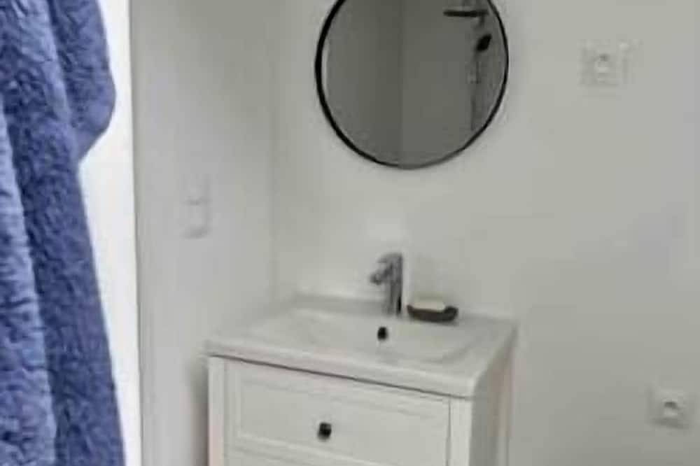 Entire apartment, - La Petite Baleine, Appt à 50m de la Plage - in Luc-sur-Mer, Caen region