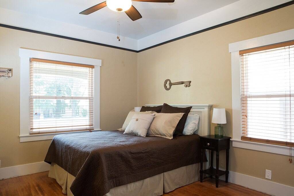 Unwind On Vine - ein wunderschöner Ort zum Übernachten und ein kurzer Spaziergang in die Innenstadt in El Paso de Robles, San Luis Obispo County