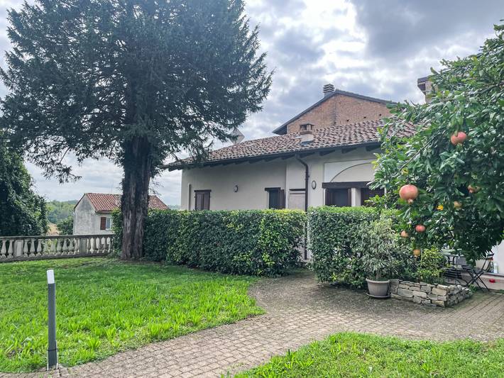 Ferienhaus für 3 Personen, mit Terrasse und Garten sowie Ausblick, mit Haustier