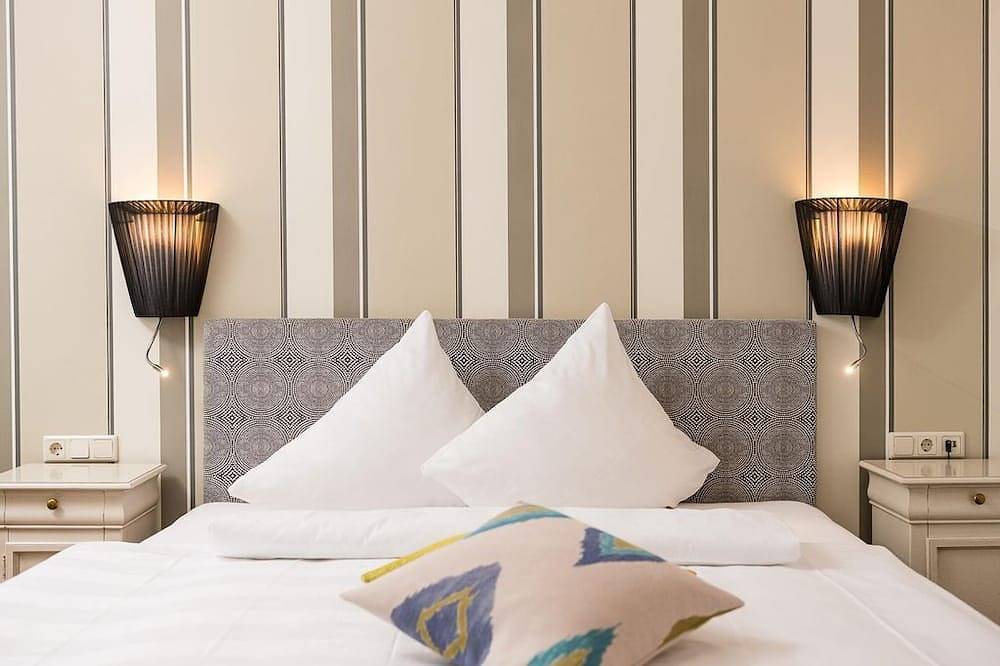 Doppelzimmer \"Komfort\" Vintage - Designhotel Die Hindenburg in Saalfelden, Saalfelden am Steinernen Meer