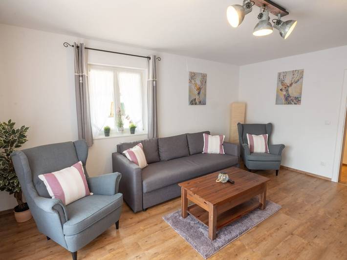 Ferienwohnung für 6 Personen, mit Balkon in Farchant