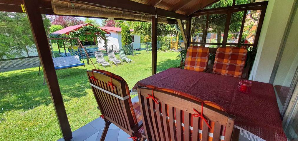 Appartement de vacances entier, Appartement de vacances avec Wi-Fi gratuit et pavillon de jardin in Balatonfenyves, Rive sud du lac Balaton