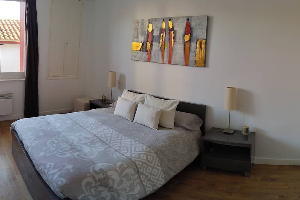 Appartement entier, Appartement luminuex, centre ville. in Hasparren, Région de Bayonne