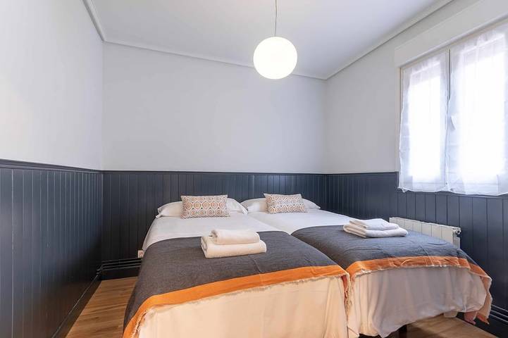 Apartamento entero, Apartamento frente Ría Bilbao, cerca del metro in Erandio, Vizcaya