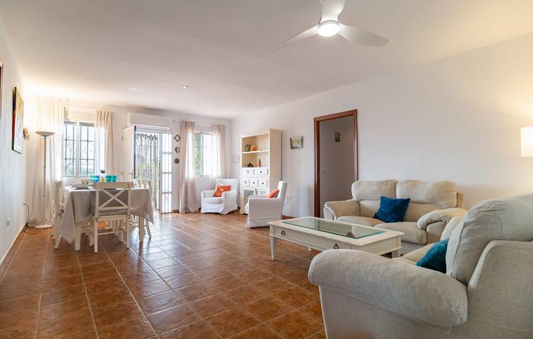 Location de vacances pour 6 personnes, avec piscine et terrasse à Villanueva del Río y Minas - 4