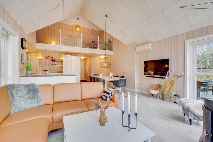 Gemütliches Ferienhaus für 8 Personen, Sauna, Whirlpool und Kicker in Blavand, Varde