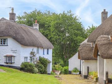 Log Cabin for 4 People in North Bovey, Devon, Photo 1
