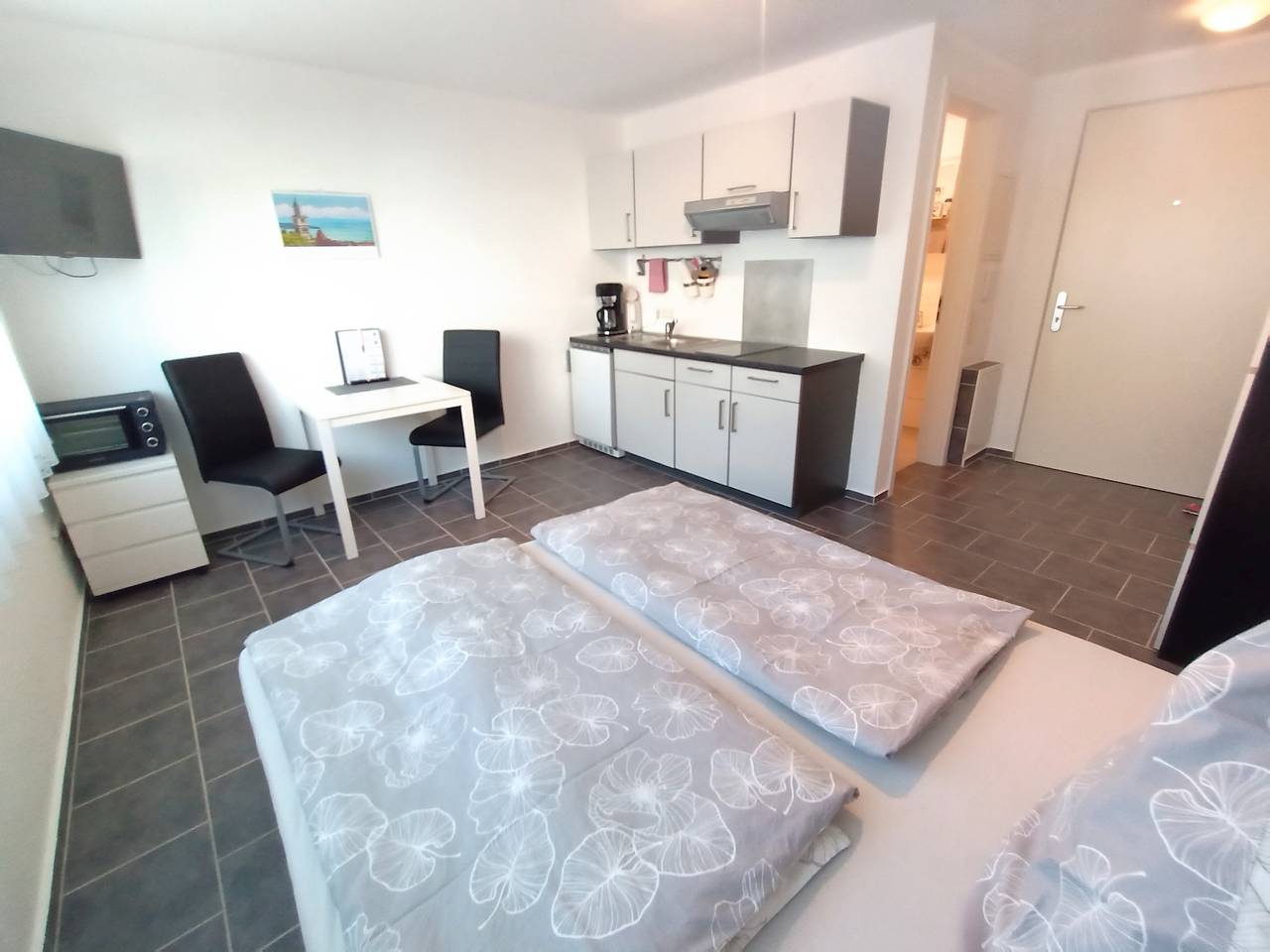 Ganze Ferienwohnung, Dani's App. 1 Bodensee Apartment Fischbach Eichenmühleweg in Friedrichshafen, Region Bodensee-Oberschwaben
