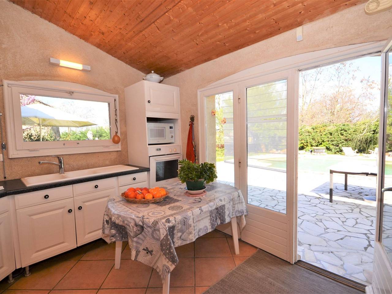 Maison cosy avec piscine privée proche de Valence in Alixan, Région de Valence