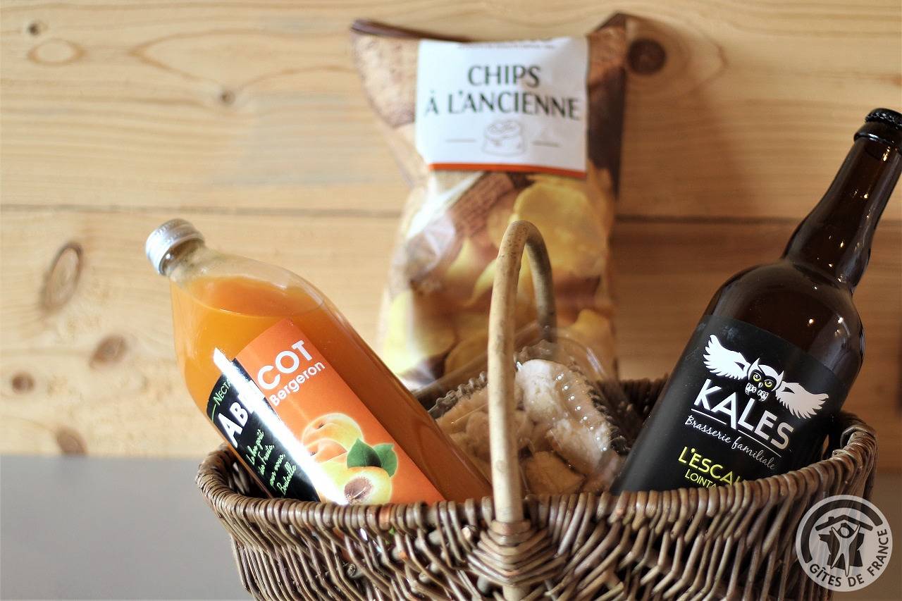 Des Oiseaux et des Arbres in Chambost-Longessaigne, Rhône