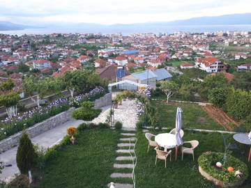 Maison d’hôte pour 2 personnes, avec vue sur le lac et vue ainsi que terrasse et jardin en Albanie