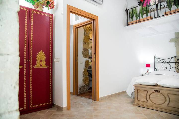 Entire apartment, Ortigia Ancient House in Ortigia, Syracuse